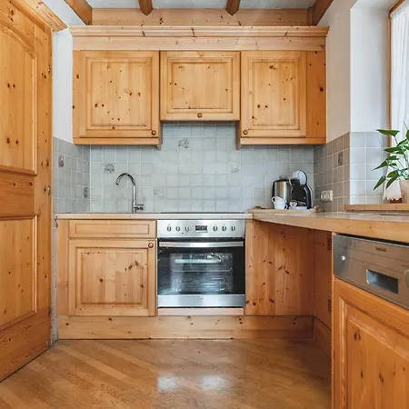 Almkönig Apartment *