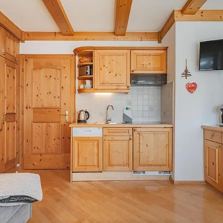 Almkönig Apartment *